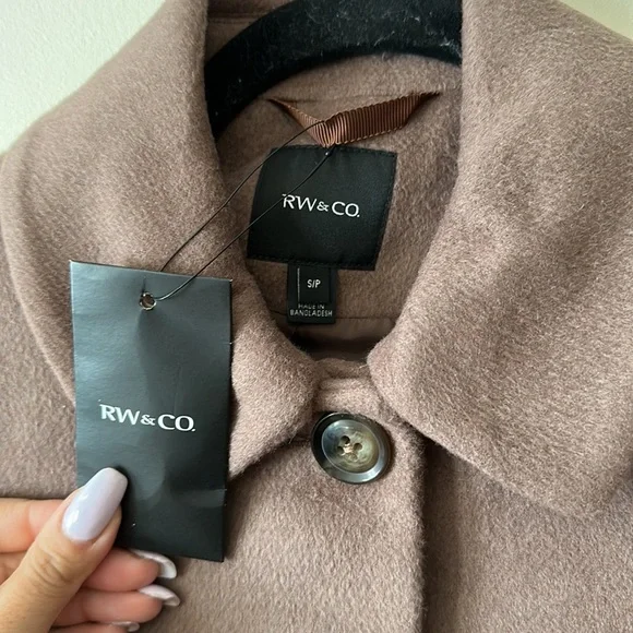 New RW&Co Classic Wool Fitted Preppy Coat in Deep Taupe - Picture 10 of 15